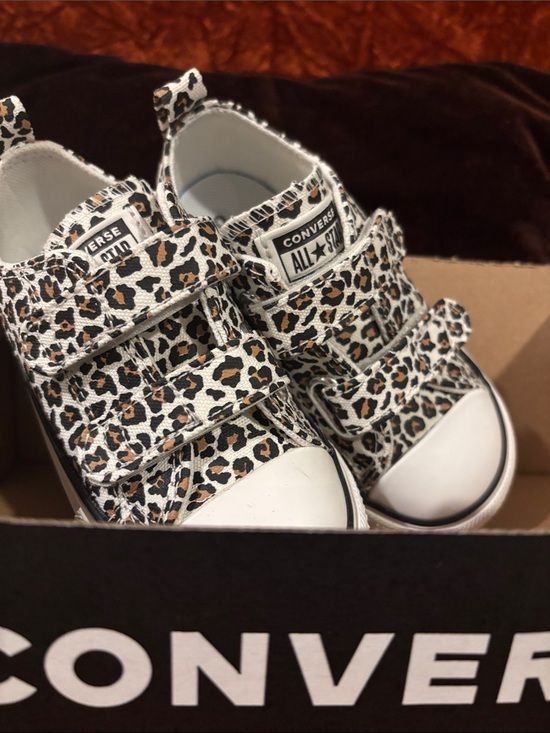 Converse Other - Converse Kids' Leopard Print Low Top Sneakers - White/Tan/Black